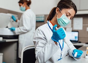 8 dicas para garantir a agilidade em laboratórios de análises clínicas